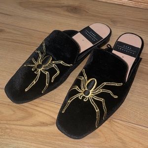 ZARA Trafaluc BLACK VELVET Mules Flats w GOLD SPIDER